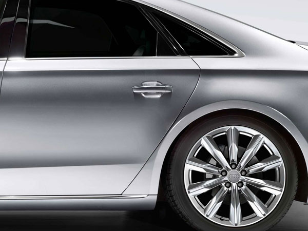 Audi A8's 18” alloy wheels