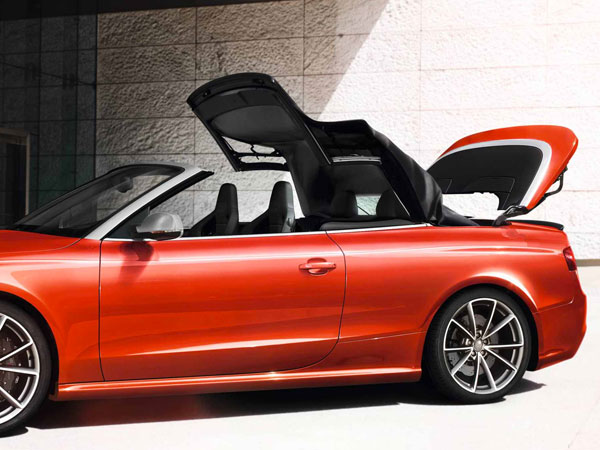 Audi RS 5 Cabrio's automatic soft-top
