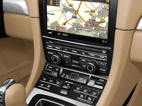 Control Screen for Porsche Communication Management (PCM)