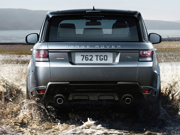 Range Rover Sport HSE's sporty lines