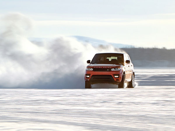 Range Rover Sport HSE, a fast and agile 4x4 SUV
