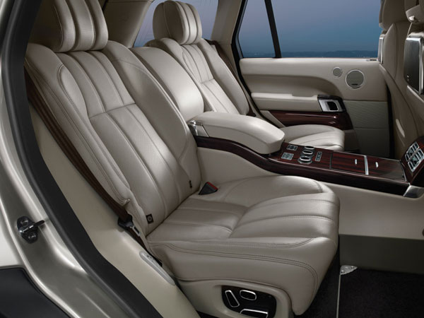 Range Rover's luxury front seats