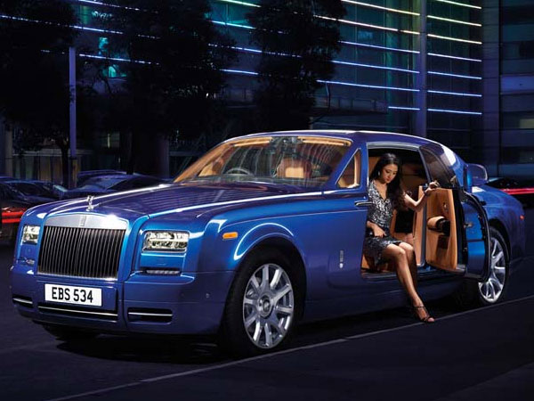 Rolls Royce Phantom luxury interior