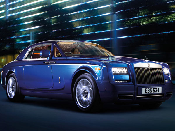 2 door Rolls Royce Phantom Coupé
